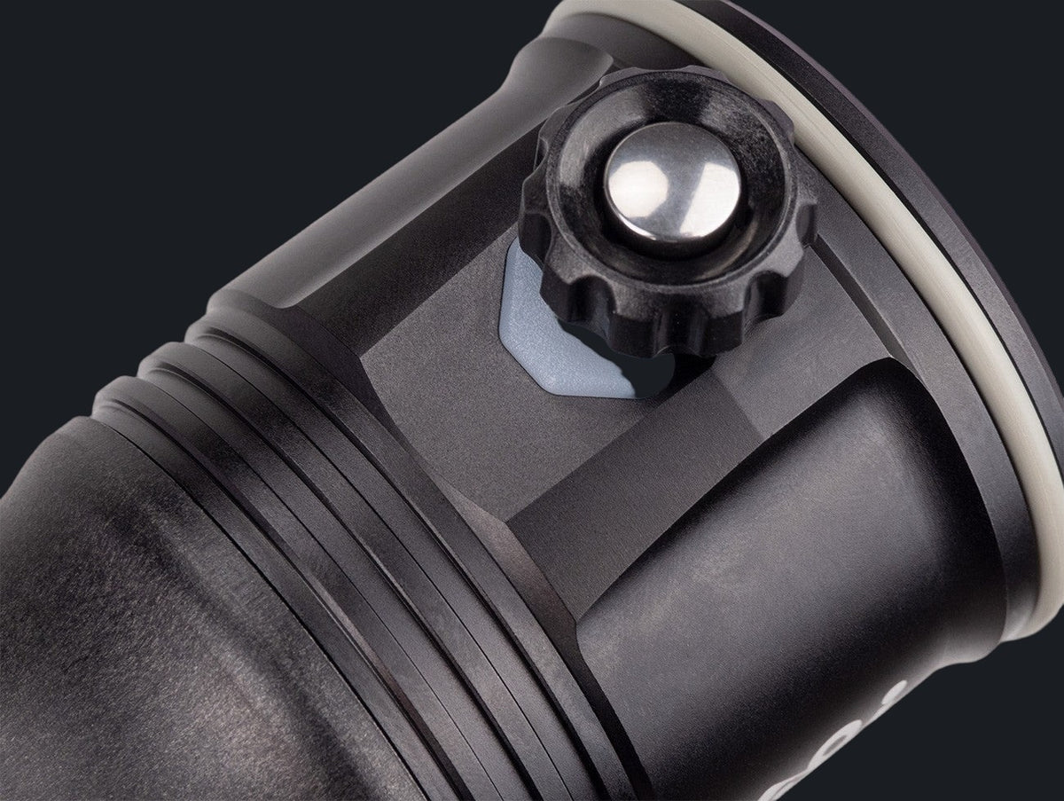 Underwater 3,000 LM Video Light