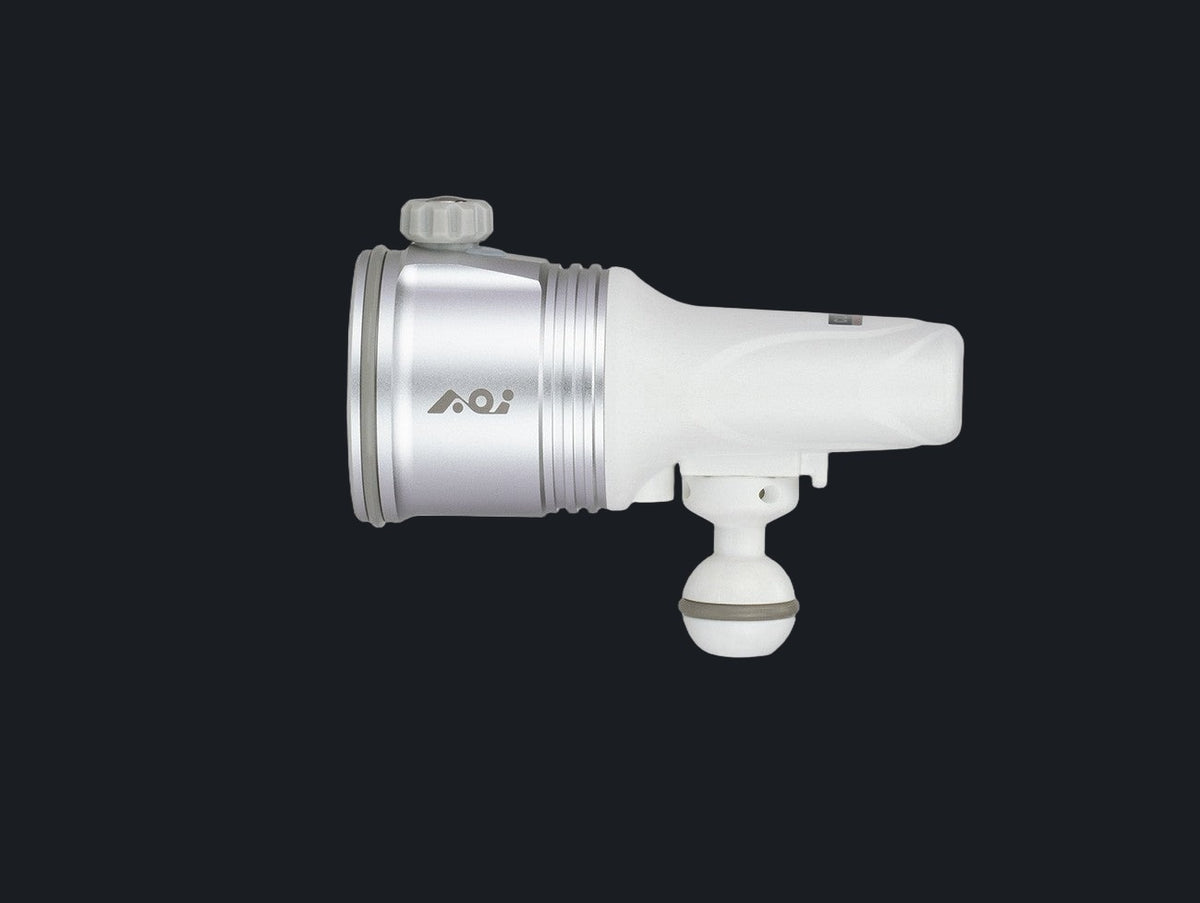 Underwater 3,000 LM Video Light
