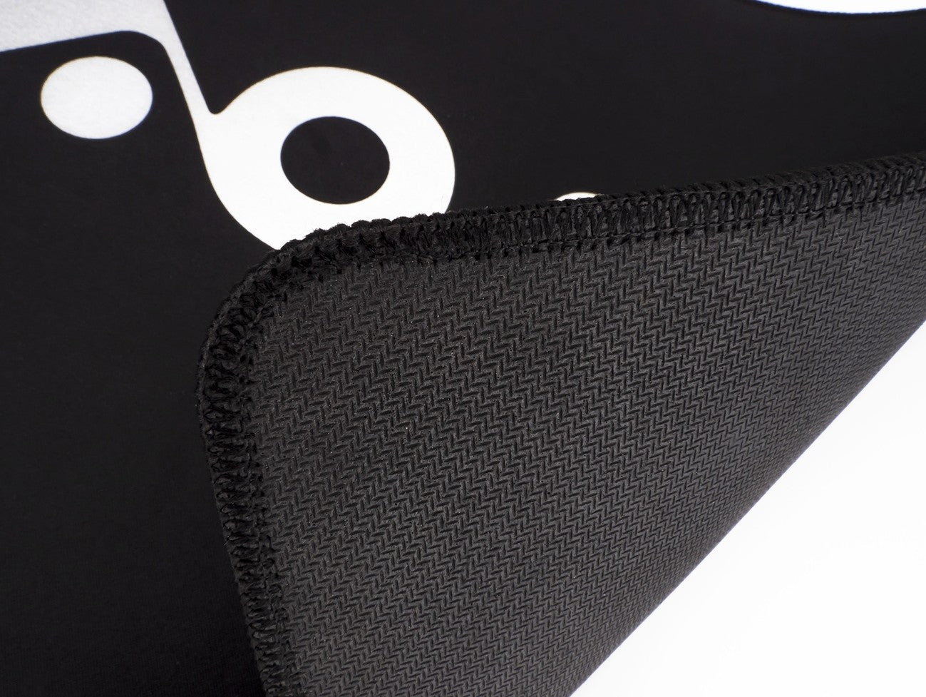 Neoprene Table Mat with AOI logo -01