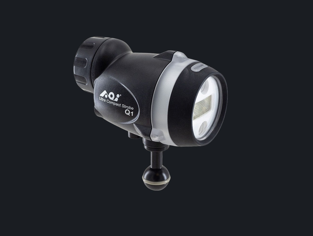 Ultra Compact Strobe- Q1