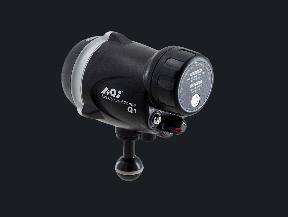 Ultra Compact Strobe- Q1