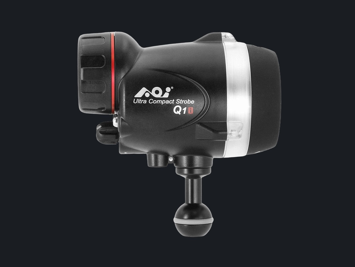 Ultra Compact Strobe- Q1i