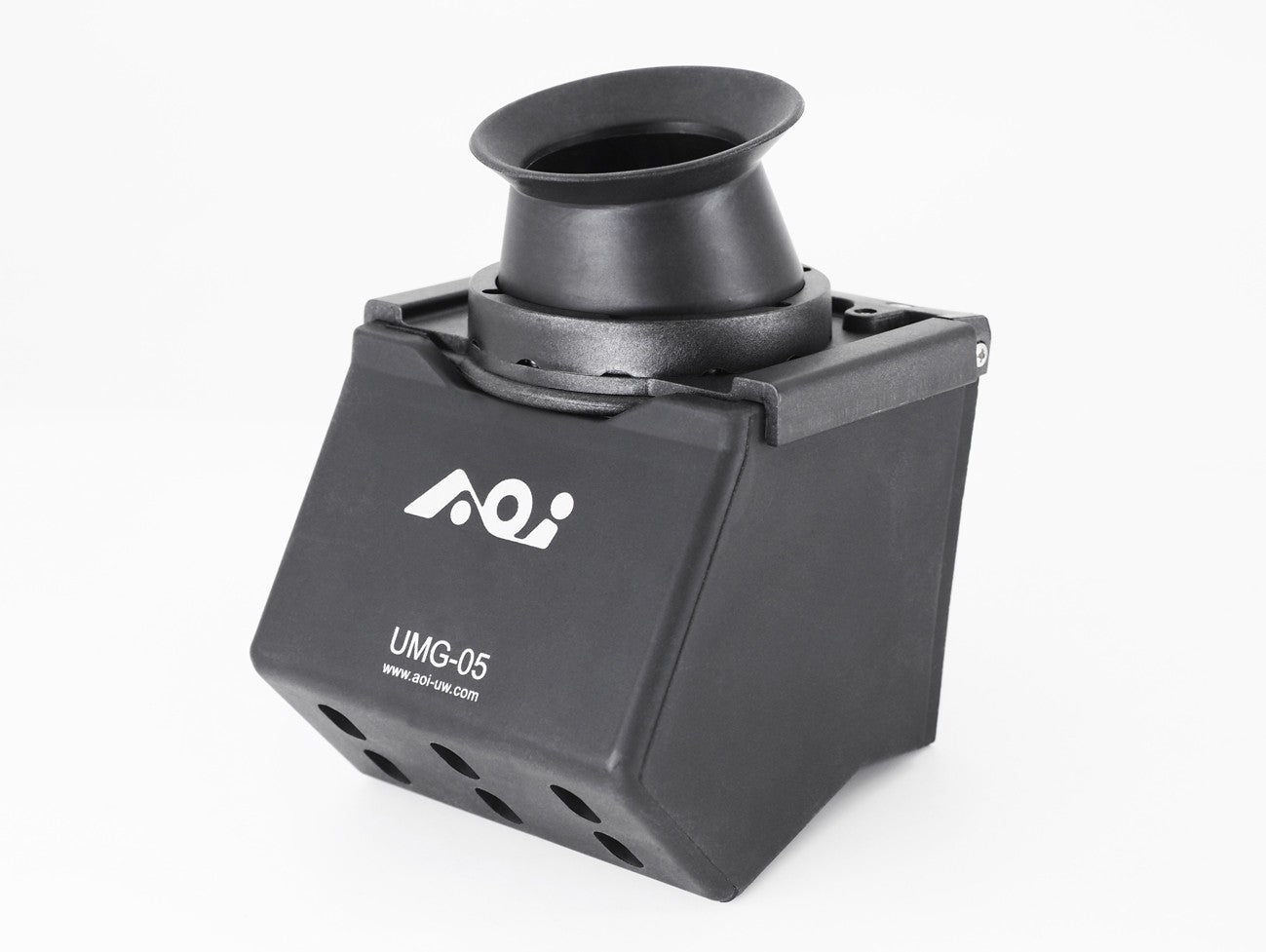 UMG-05